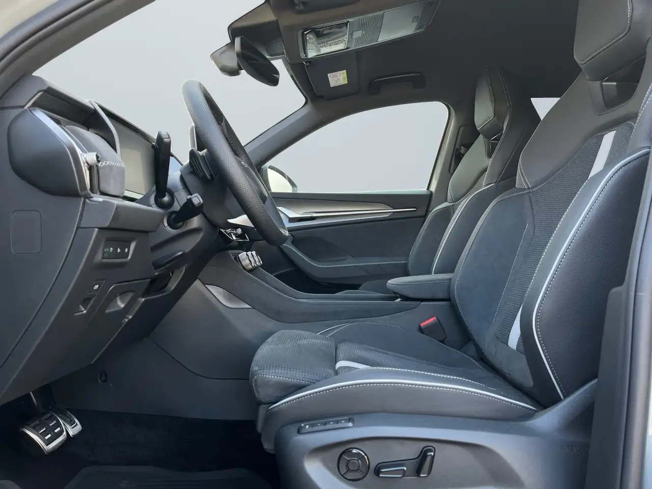 Skoda Kodiaq Sportline 1.5 TSI mHEV DSG Matrix-LED AHK, миниатюра 7