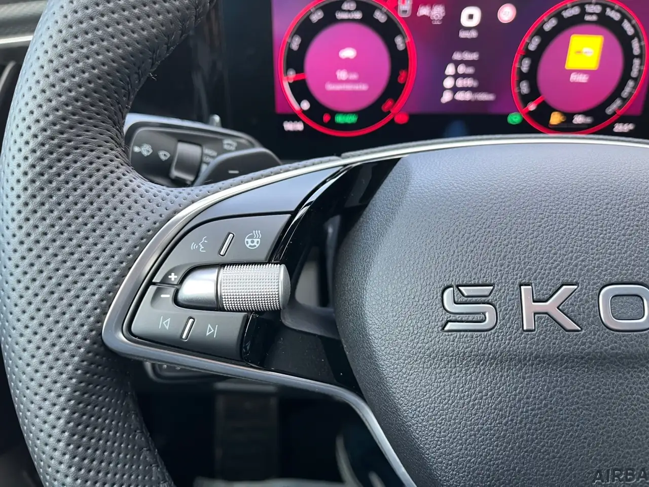 Skoda Kodiaq Sportline 1.5 TSI mHEV DSG Matrix-LED AHK, миниатюра 22
