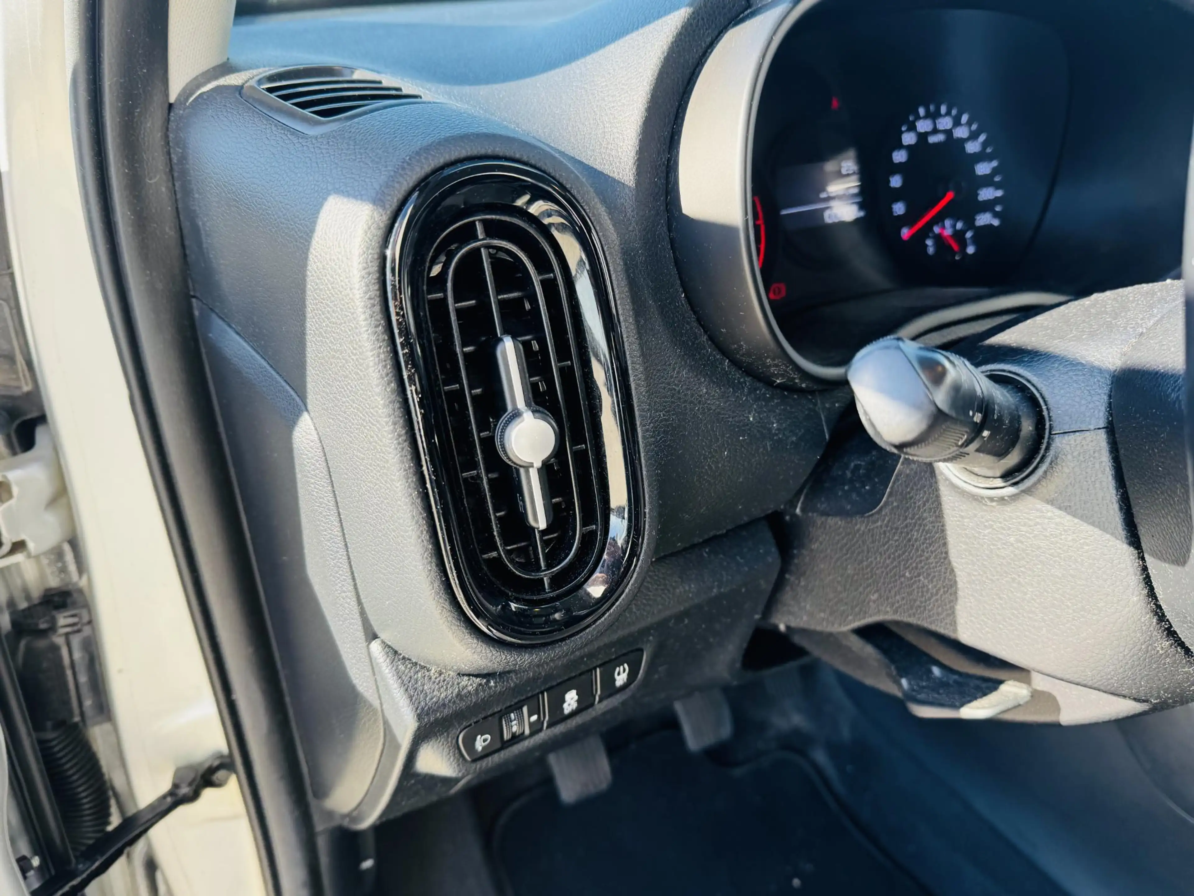 Kia Picanto 1.0 Design Edition Dealer onderhouden | Leder | Cl — photo 11
