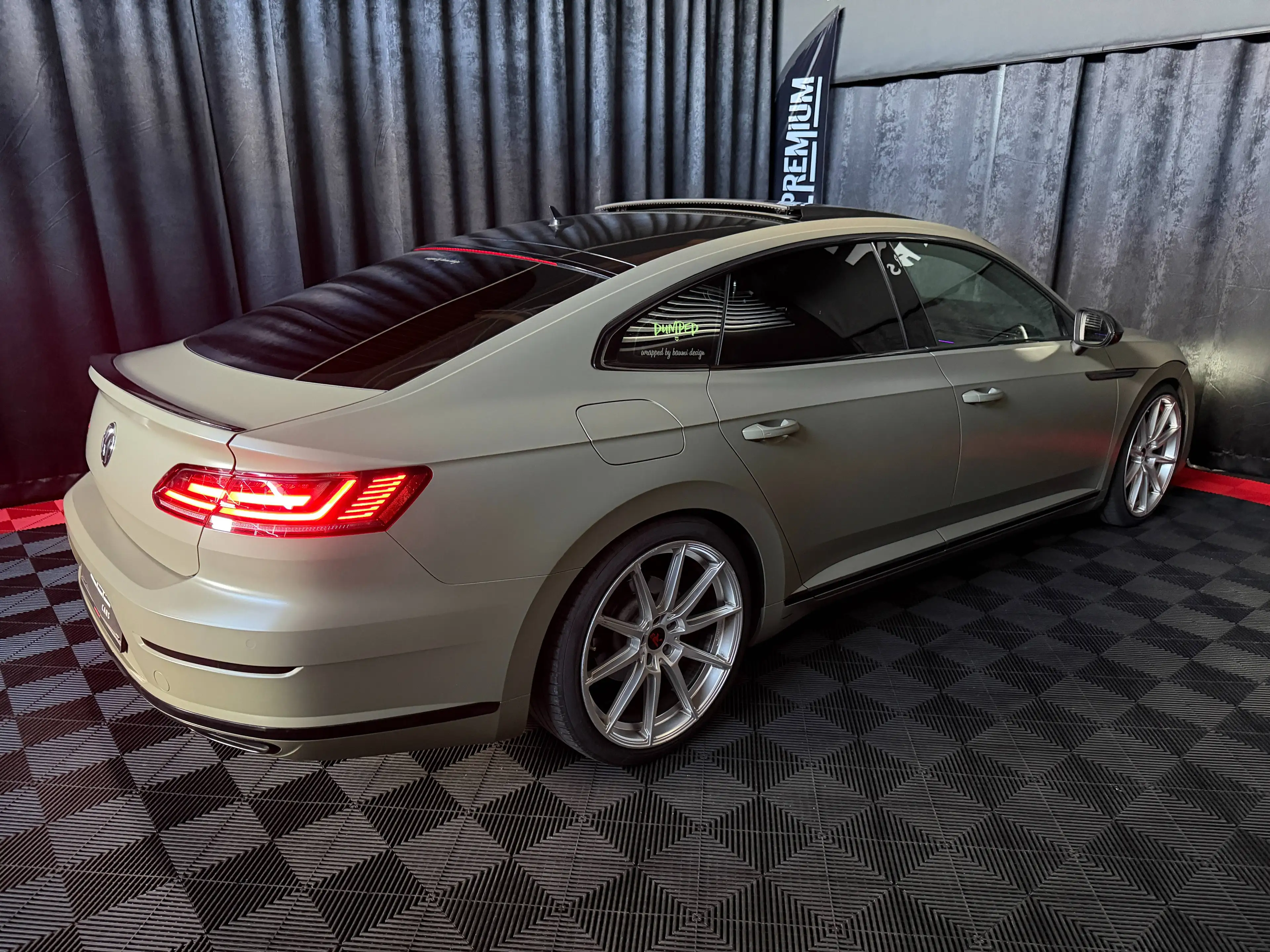 Volkswagen Arteon R-Line *HEAD-UP* KAMERA*PANO* — photo 15