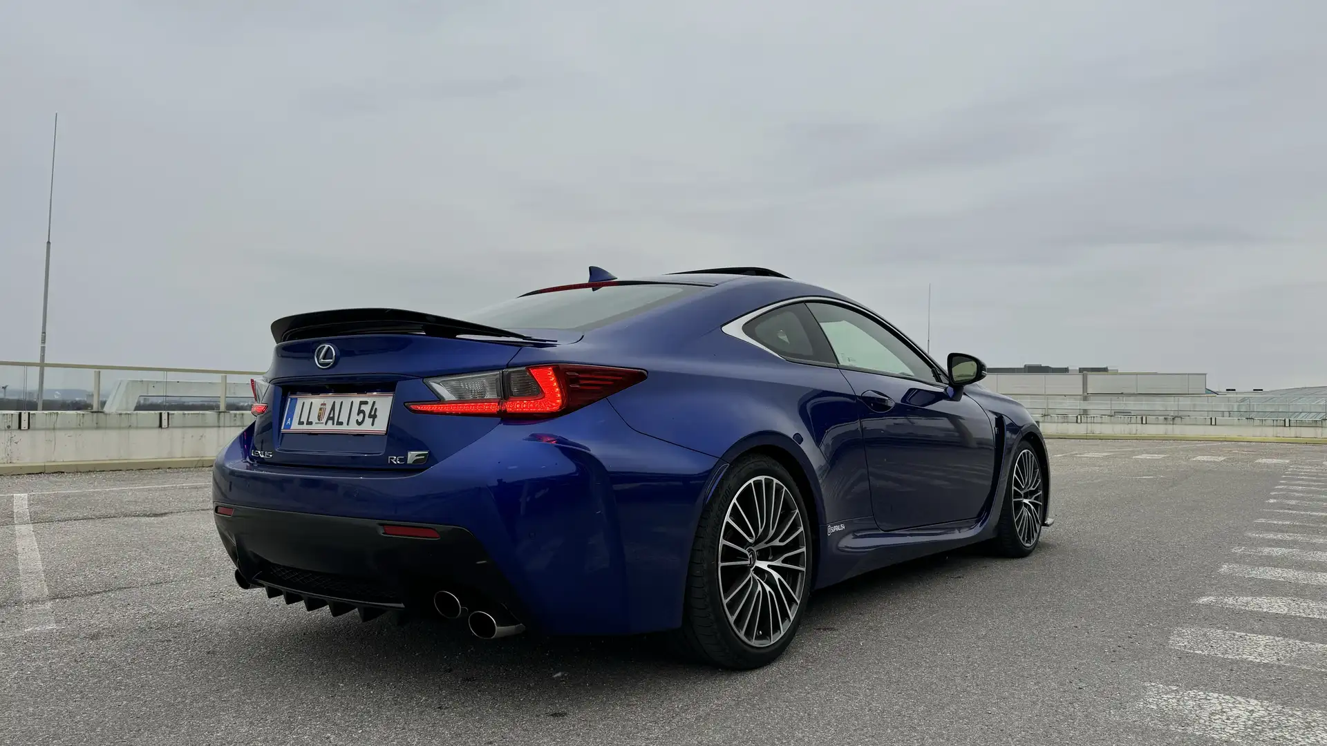 Lexus RC F - 1
