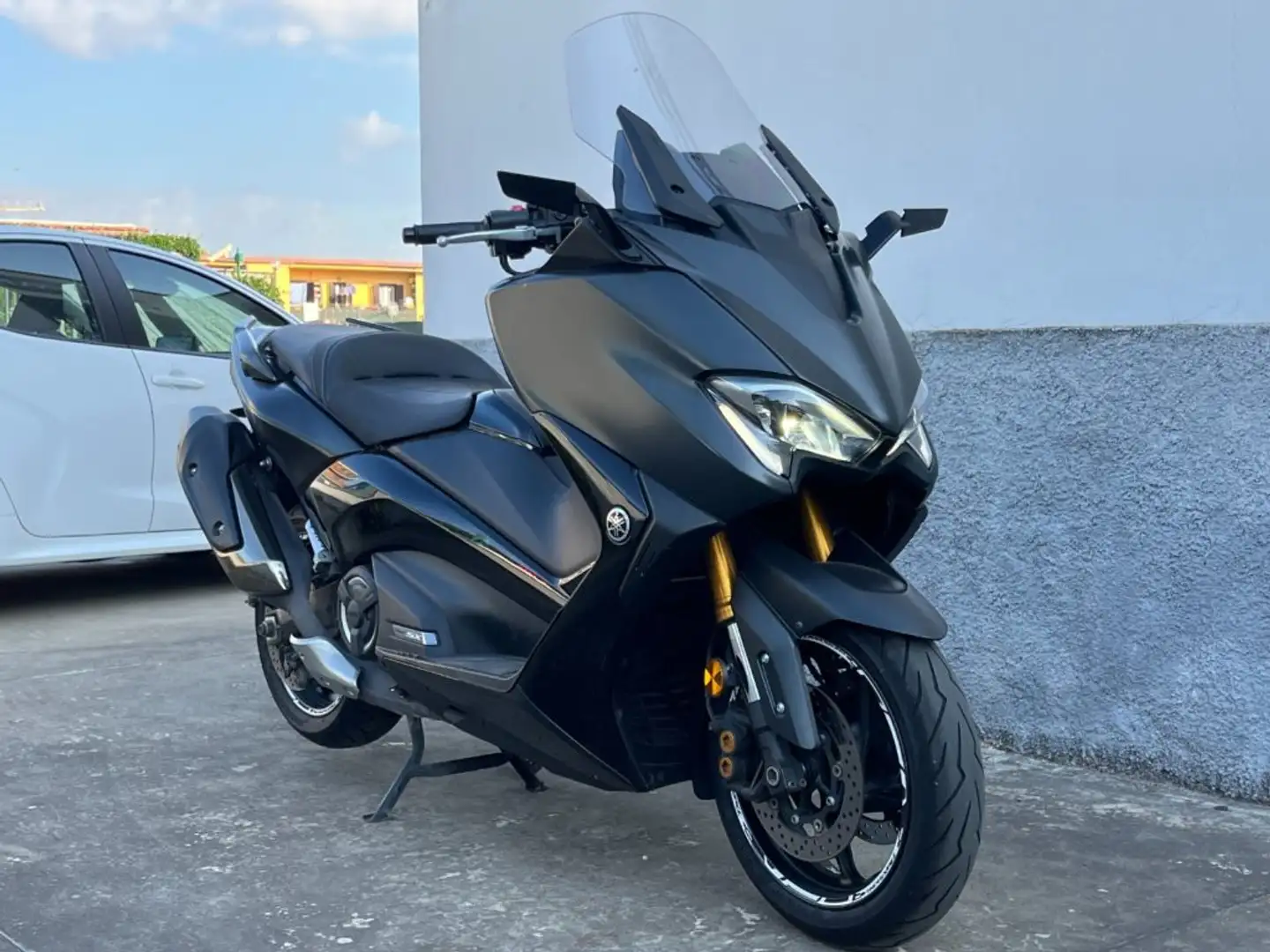 Yamaha TMAX 530 SX Grijs - 2