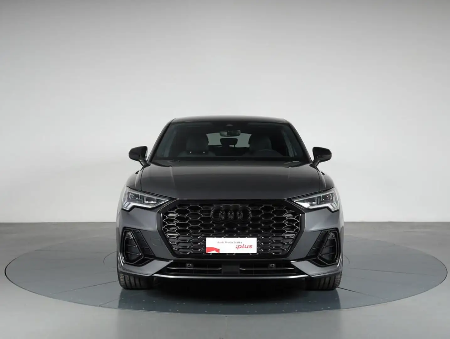 Audi Q3 Sportback 35 2.0 tdi S Line Edition s-tronic Grigio - 2