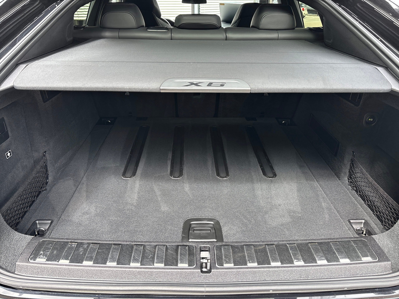 BMW X6 xDrive40d M Sportpaket Gestiksteuerung DAB — photo 7