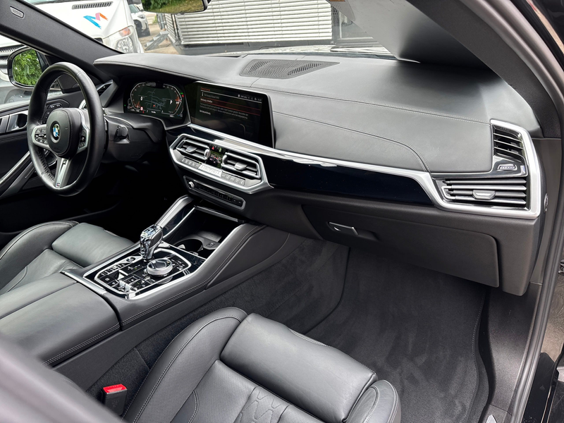 BMW X6 xDrive40d M Sportpaket Gestiksteuerung DAB — photo 11