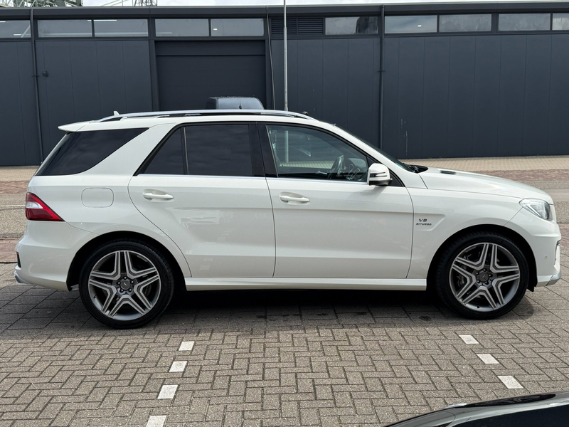 Mercedes-Benz ML 63 AMG M-klasse — photo 12