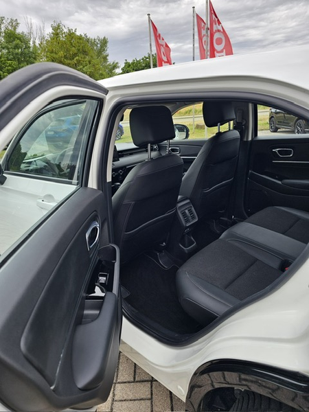 Honda HR-V e:HEV 1.5 i-MMD Hybrid Advance — photo 6