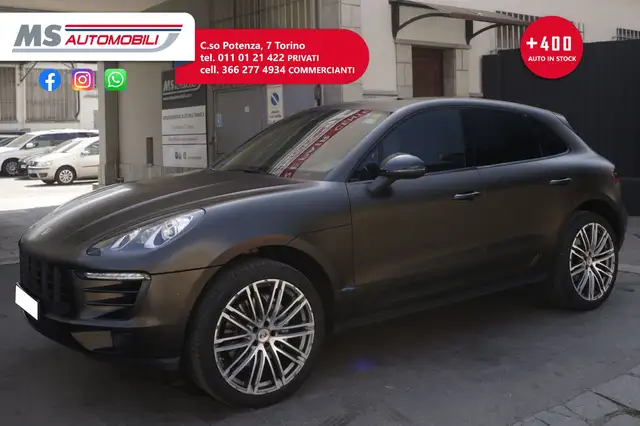 Porsche Macan view 12