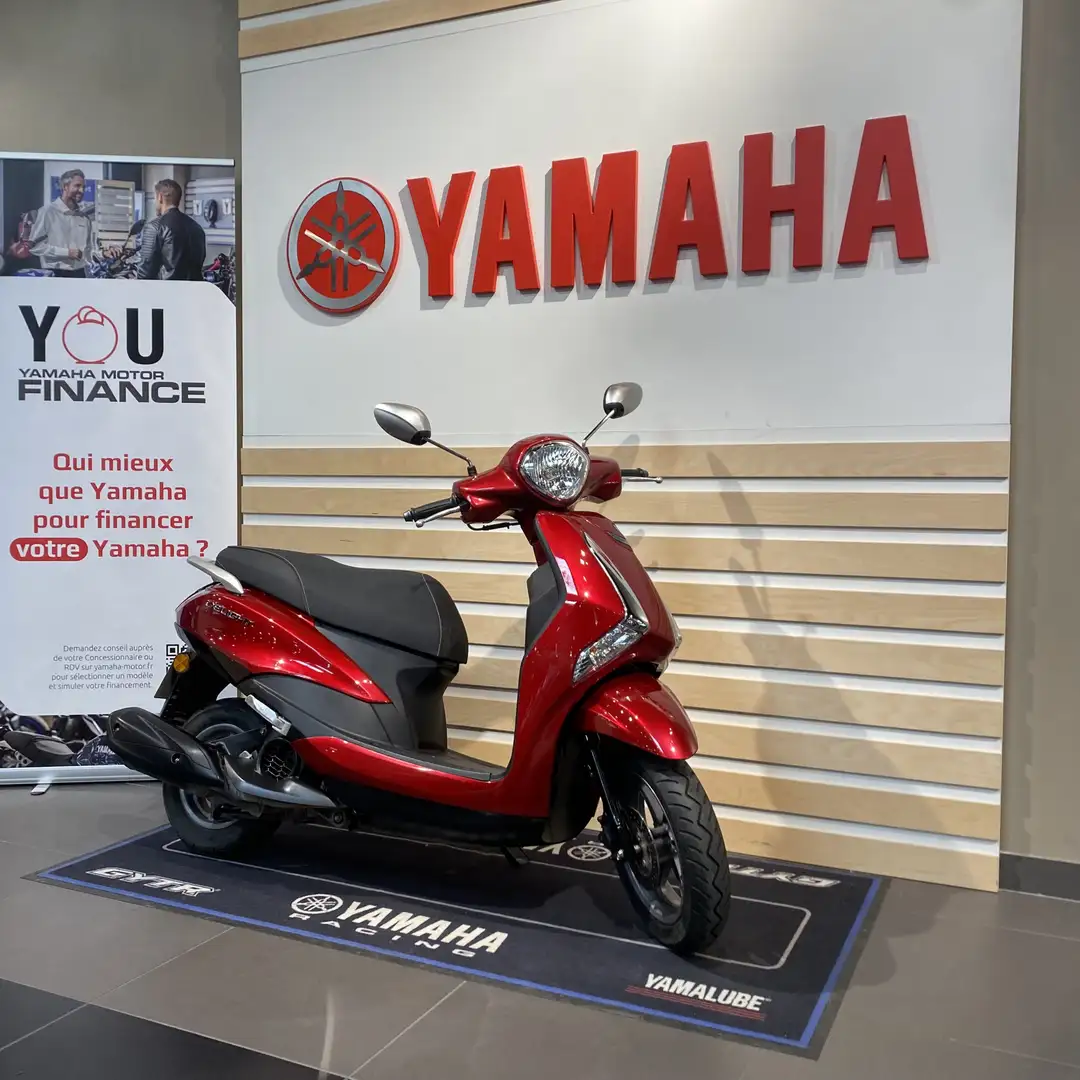 Yamaha D'elight Rojo - 2