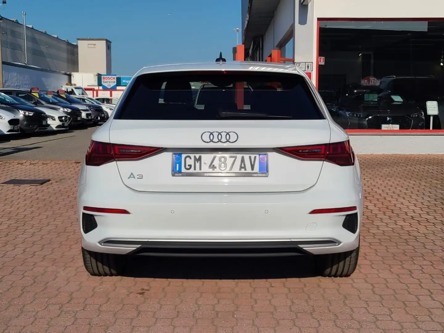 Audi A3 30 TFSI S tronic Business Advanced Bianco - 2