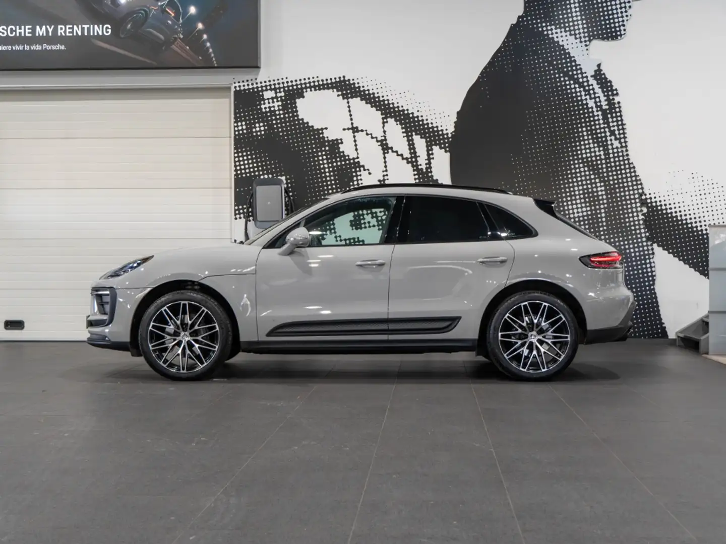 Porsche Macan Aut. Beige - 2