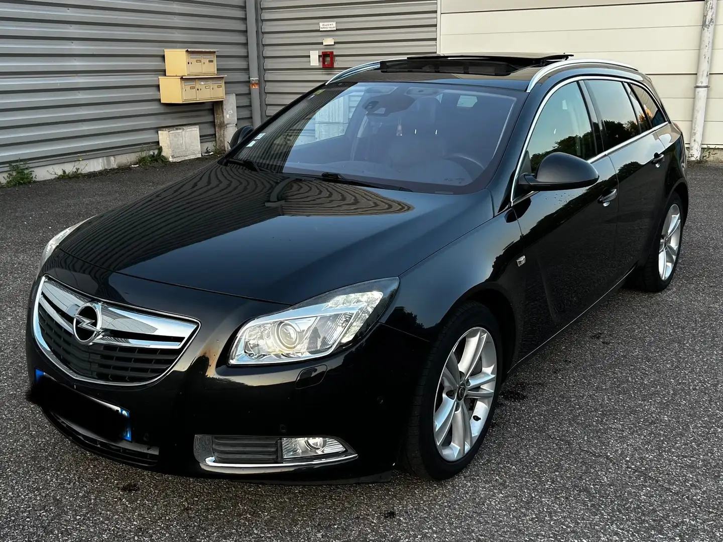 Opel Insignia Insignia Sports Tourer 2.0 CDTI 195 AWD Start/Stop Noir - 1