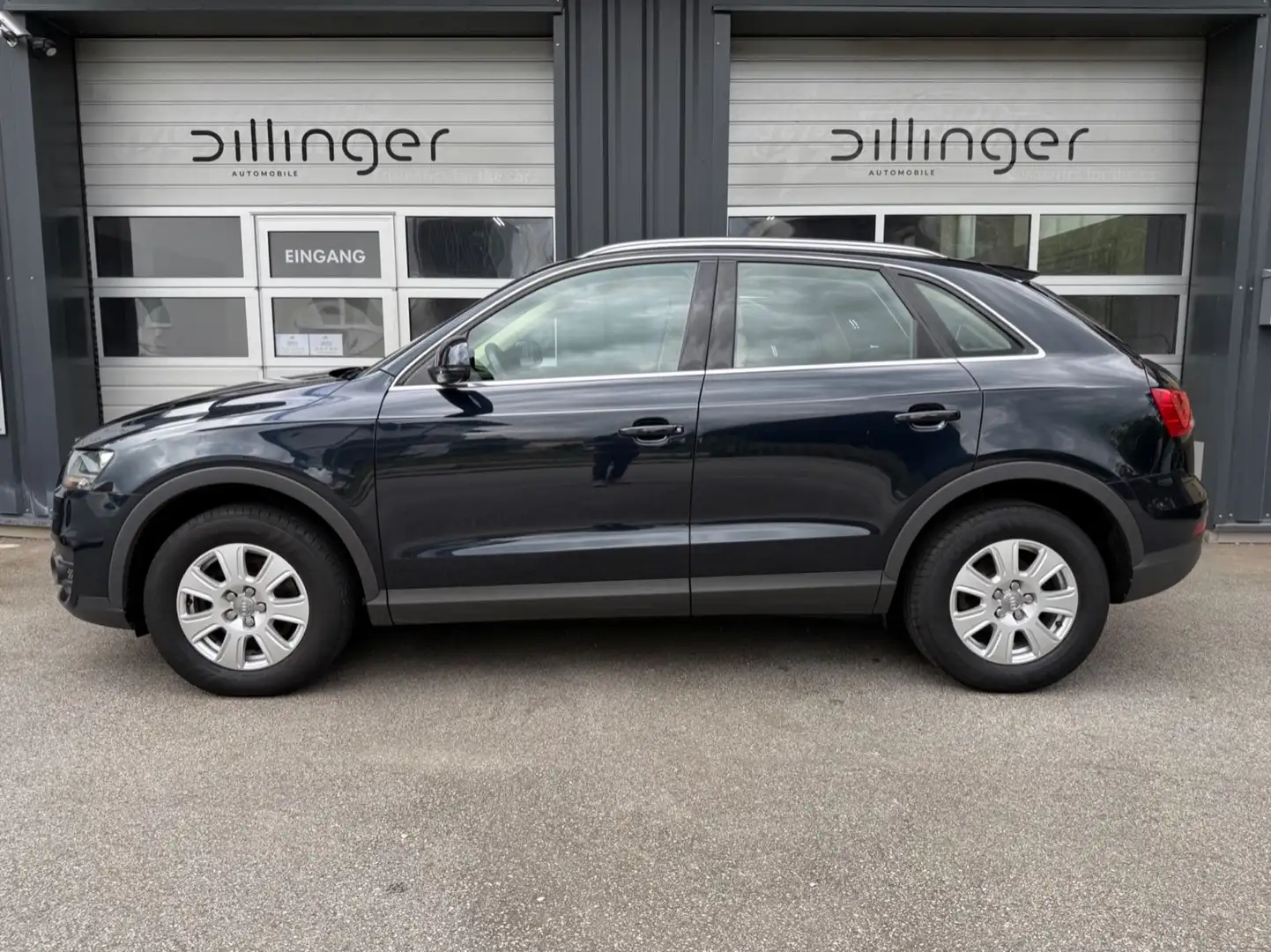 Audi Q3 2.0 TFSI quattro LEDER|PDC|SH|8-fach Bleu - 2