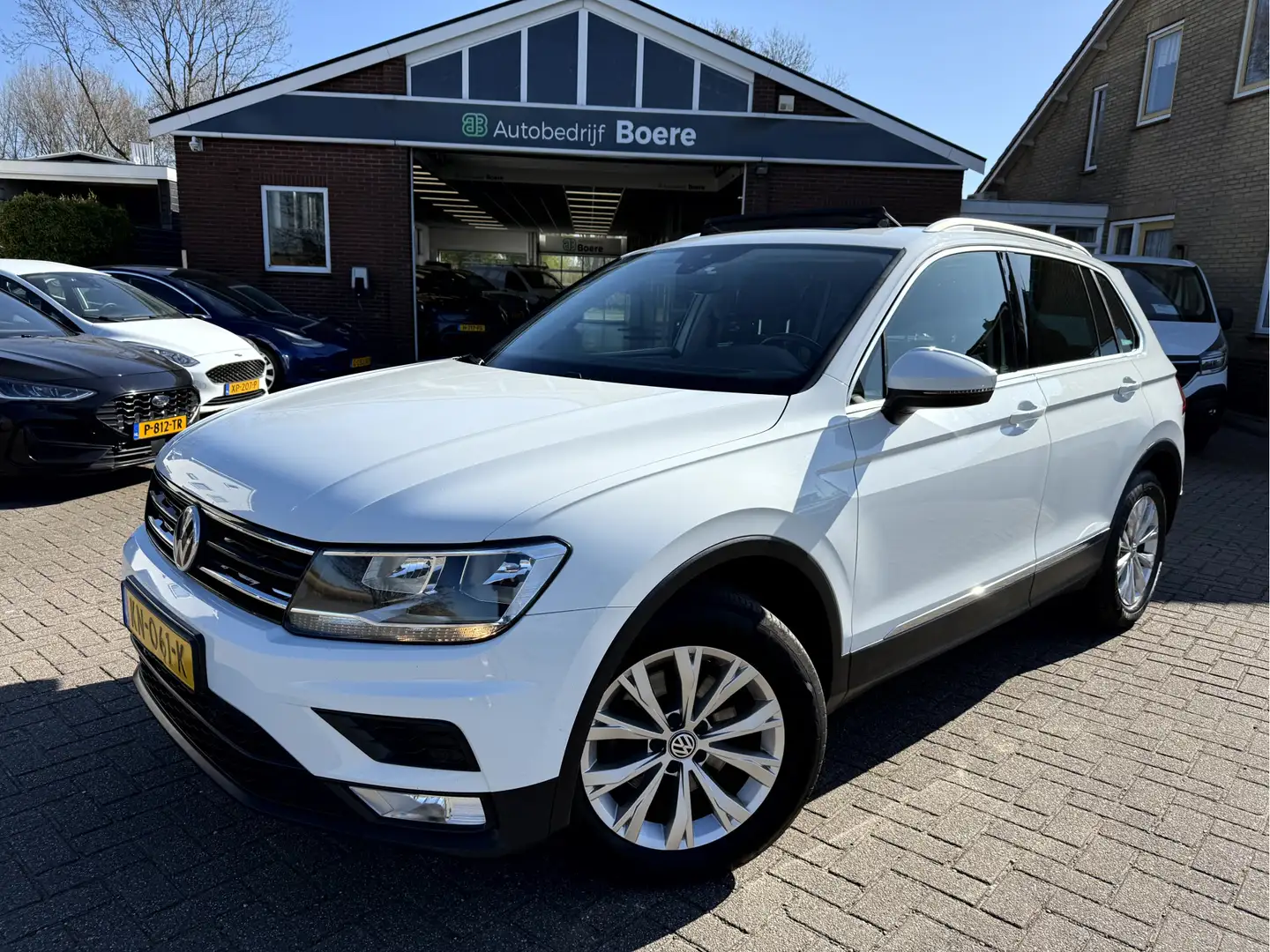 Volkswagen Tiguan 1.4 TSI Connected Series Panoramadak, Virt.Display Bianco - 1