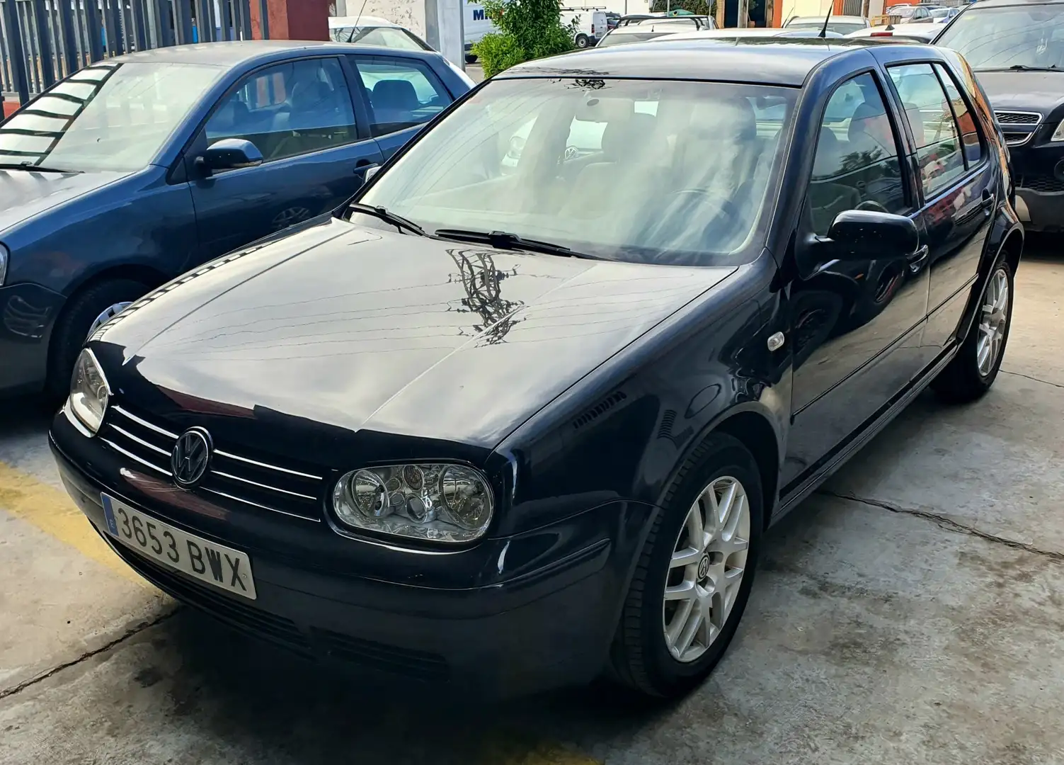 Volkswagen Golf 1.6 Highline 105 - 2