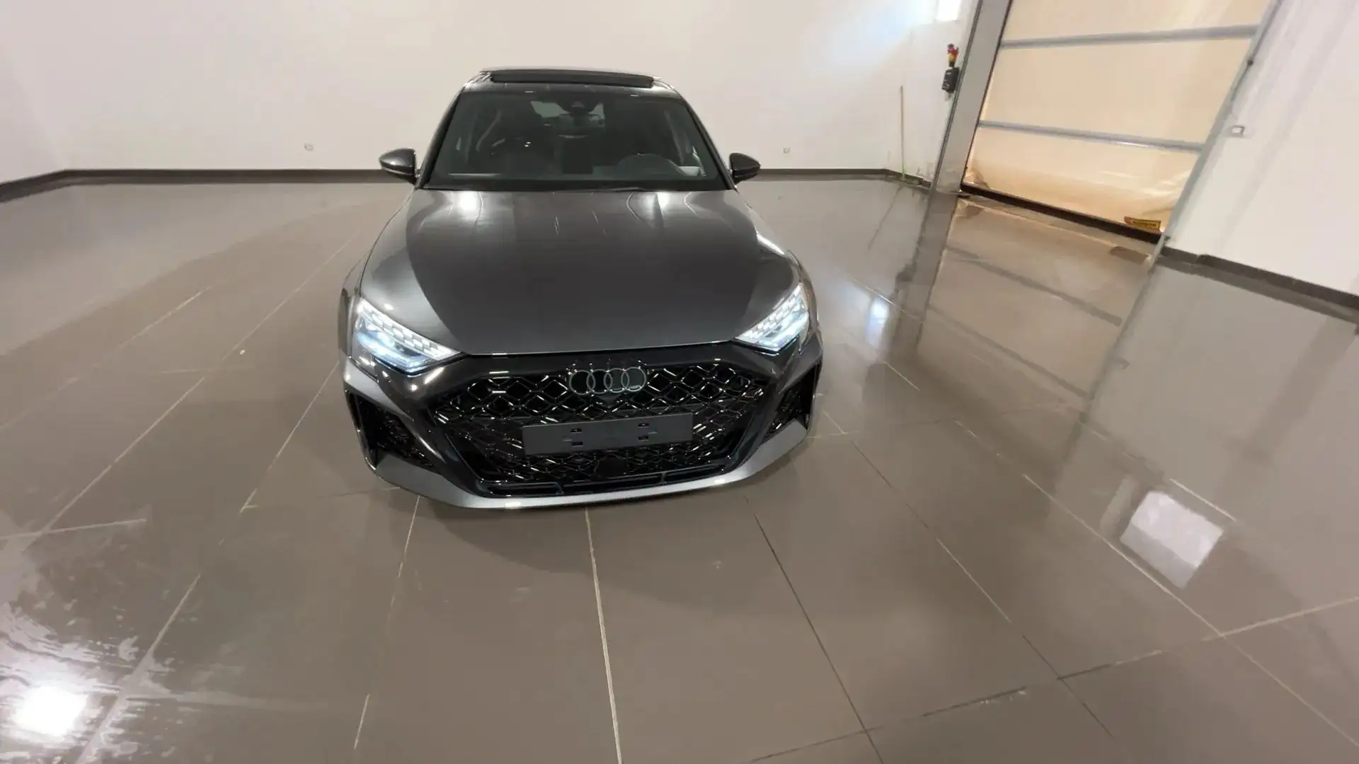 Audi RS3 RS3 Sportback 2.5tfsi quattro 400cv MY25 Grijs - 2