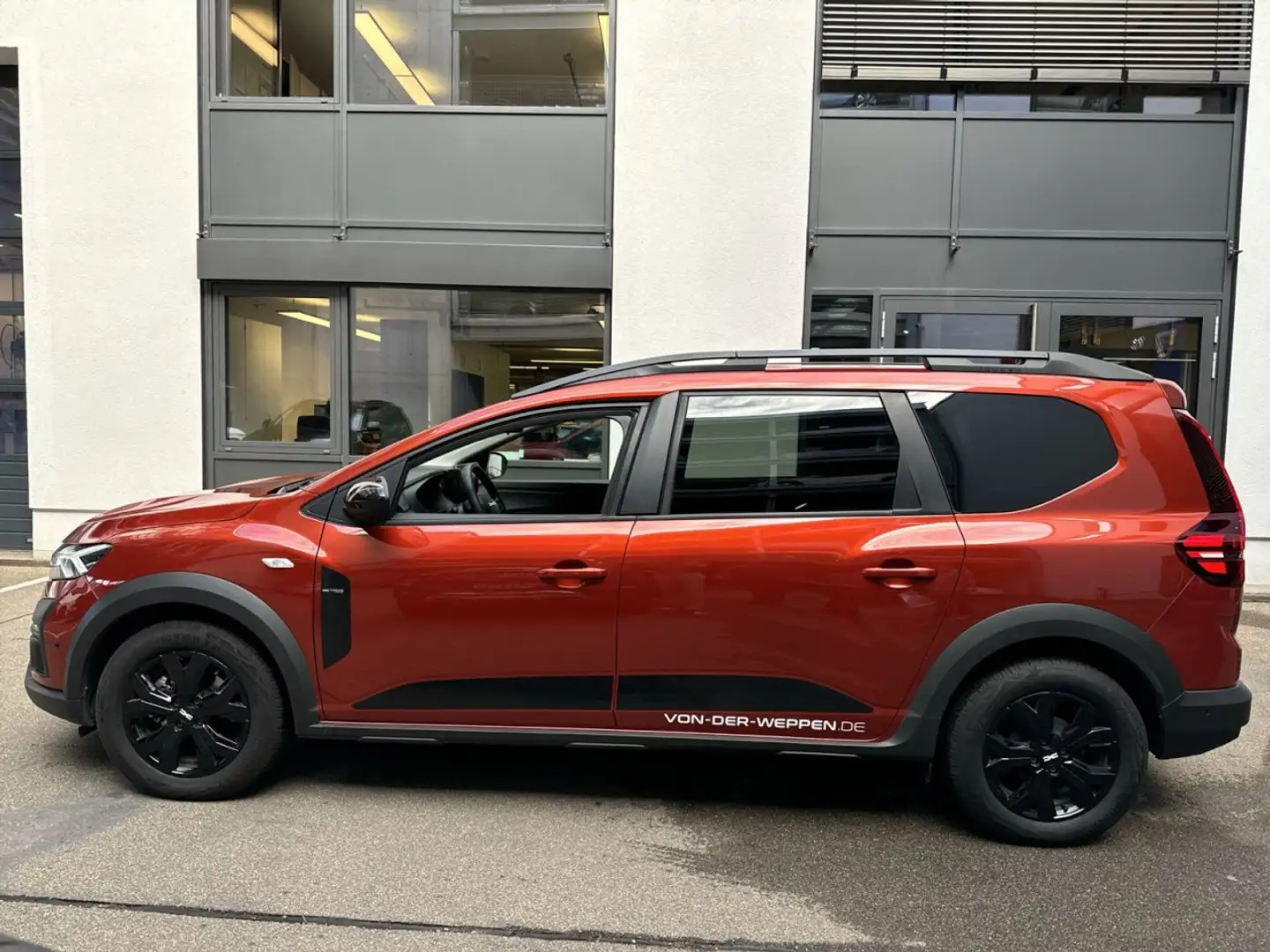 Dacia Jogger Extreme Hybrid 140 Klima Rückfahrkamera Braun - 2