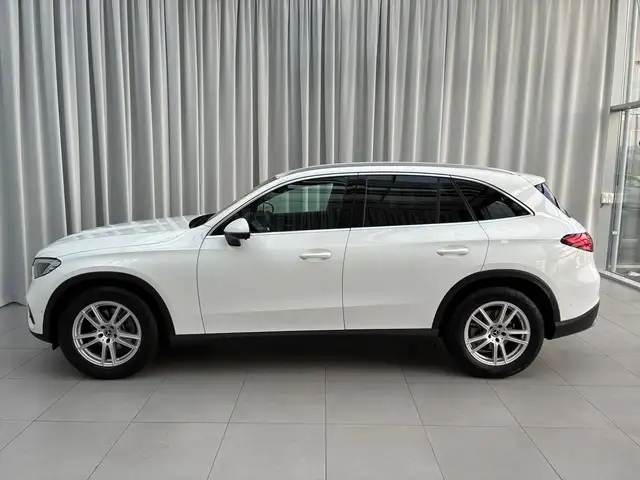 Mercedes-Benz GLC 220 d 4MATIC Winterp. Ansicht 7