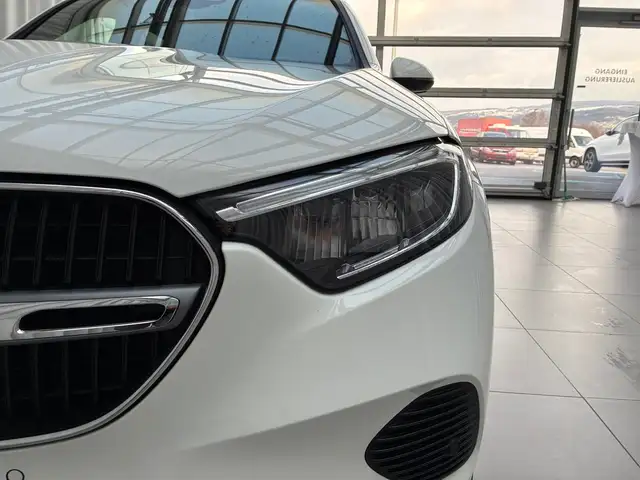 Mercedes-Benz GLC 220 d 4MATIC Winterp. Ansicht 8