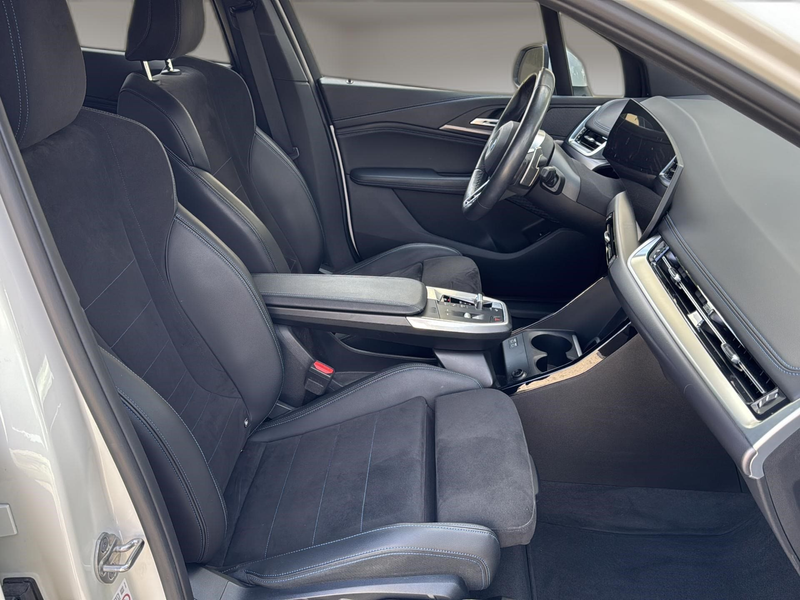 BMW 218 i MSport+LED+Keyless+Shadow+Allwetter — photo 8