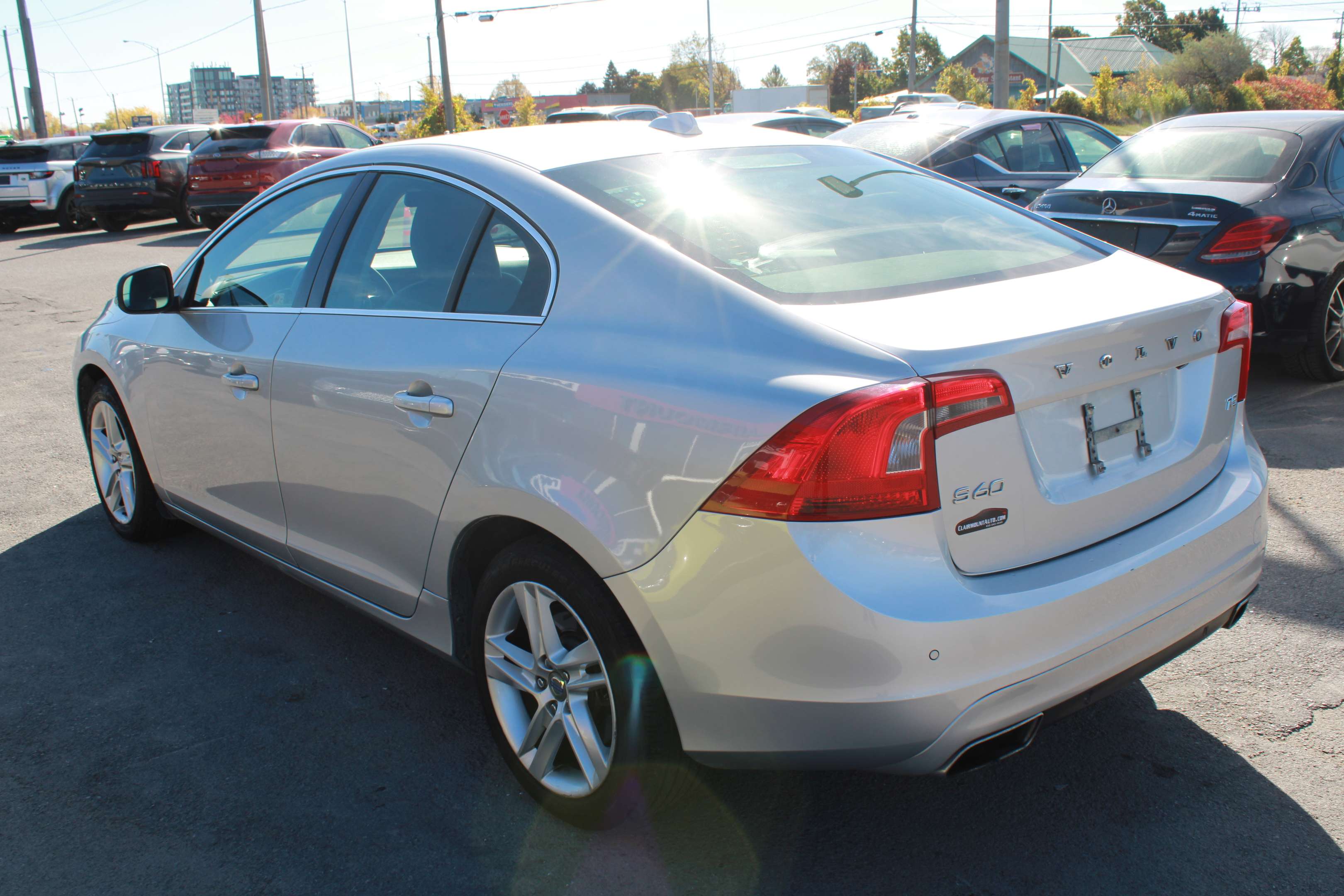 2015 Volvo S60 T5 Drive-E Premier Plus - Image 5