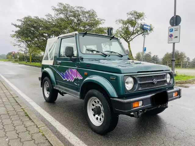 Suzuki SJ Samurai