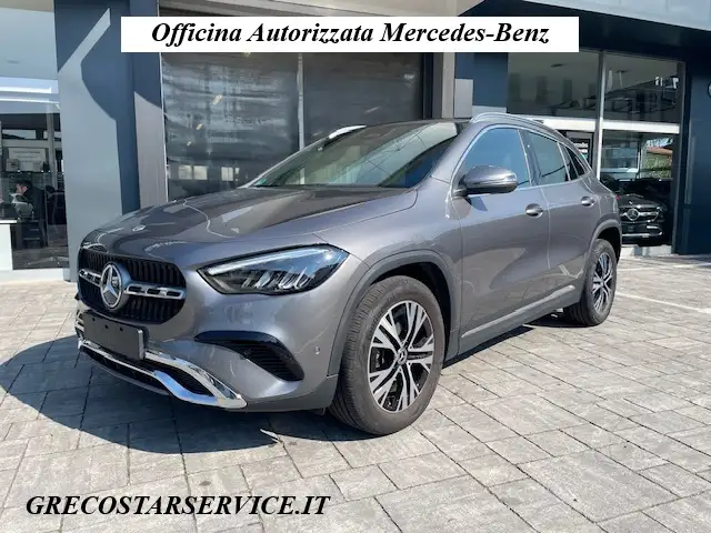 Mercedes-Benz GLA 180 Progressive Advanced Automatic MILD-HYBRID