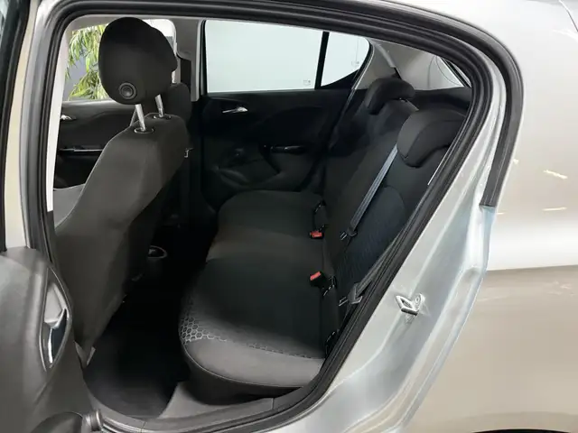 Opel Corsa view 7