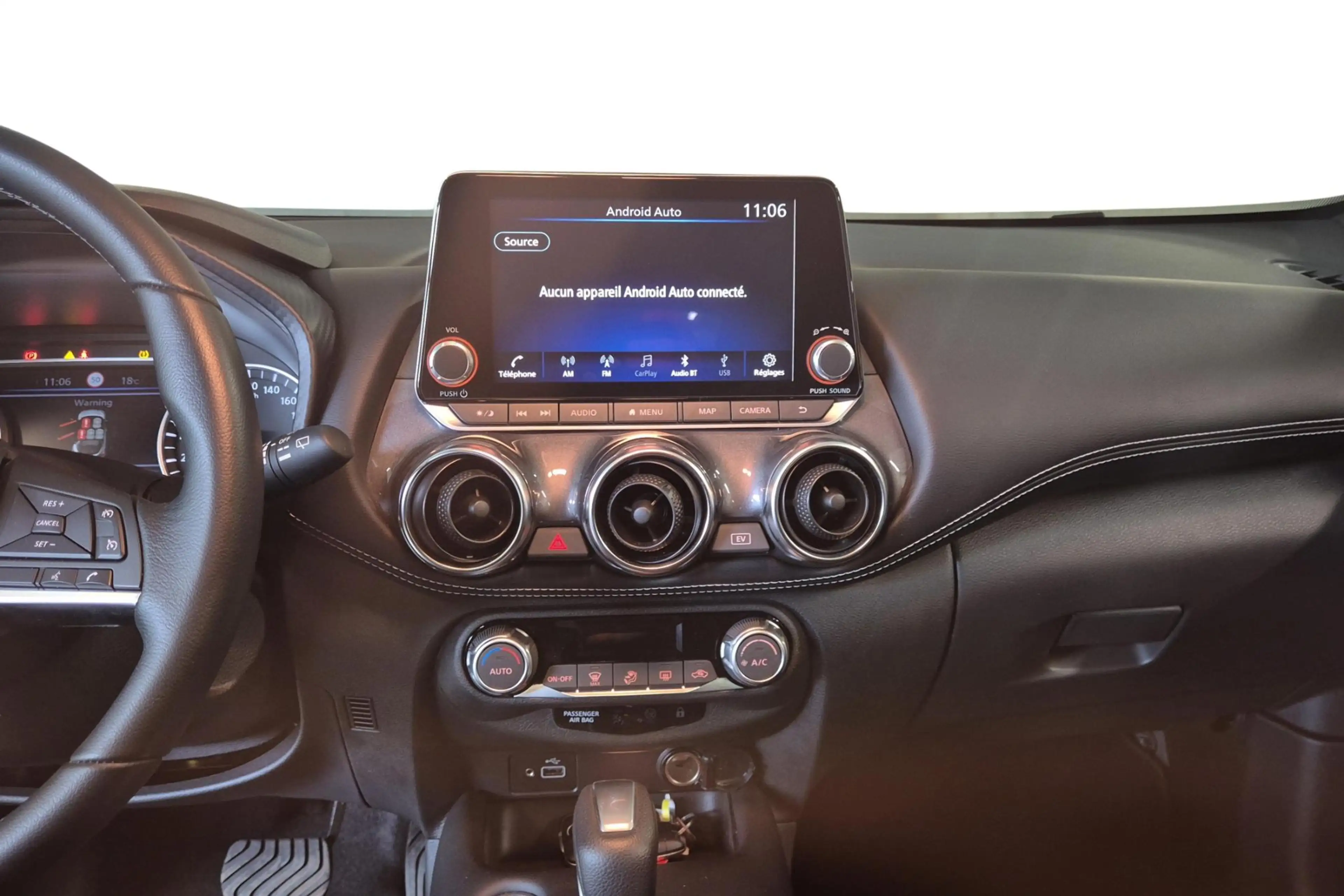Nissan Juke 1.6 Hybrid 145 N-Design Automaat/Camera achteraan/ — photo 13
