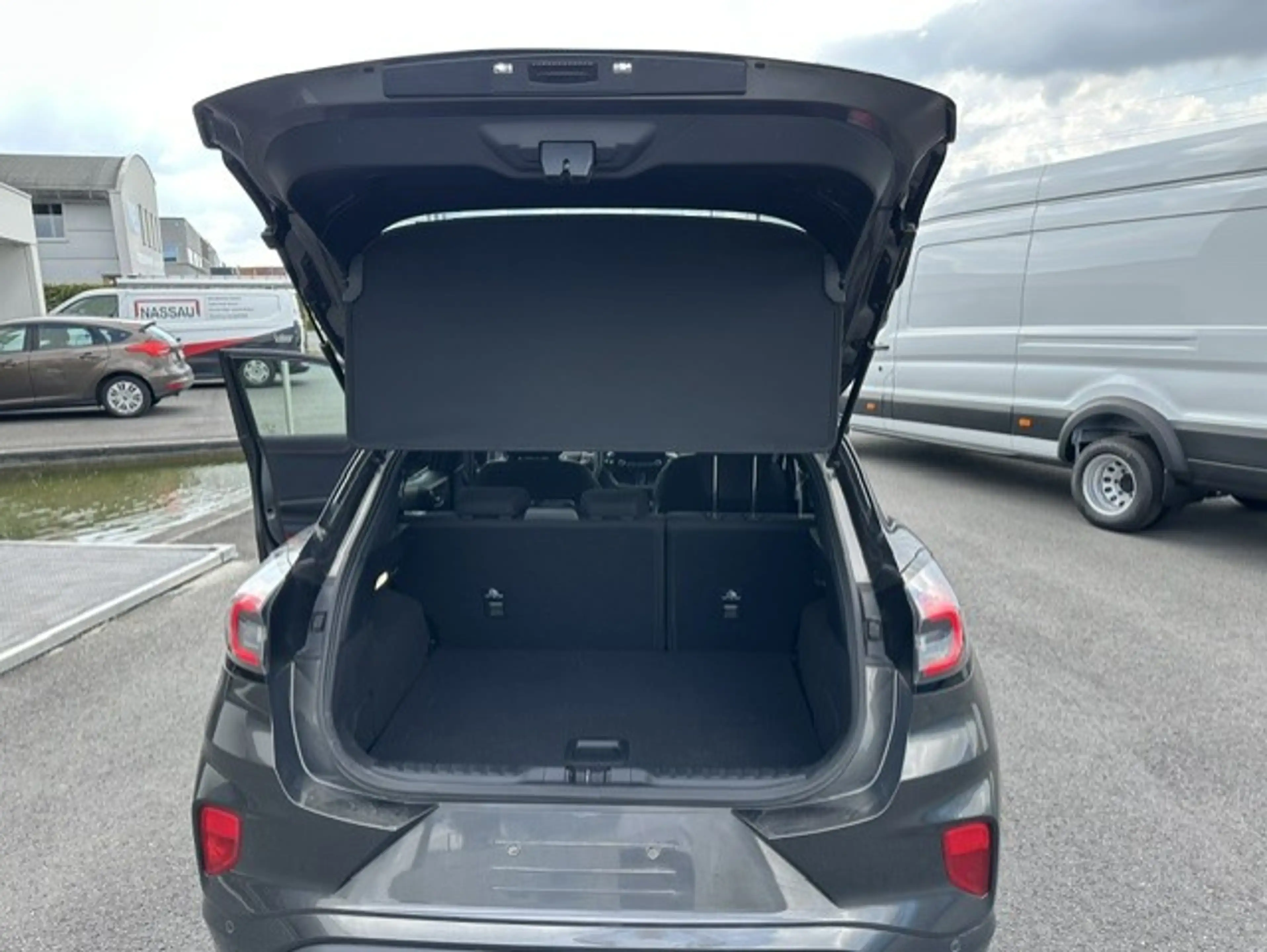 Ford Puma Puma 1.0 EcoBoost ST-Line — photo 9