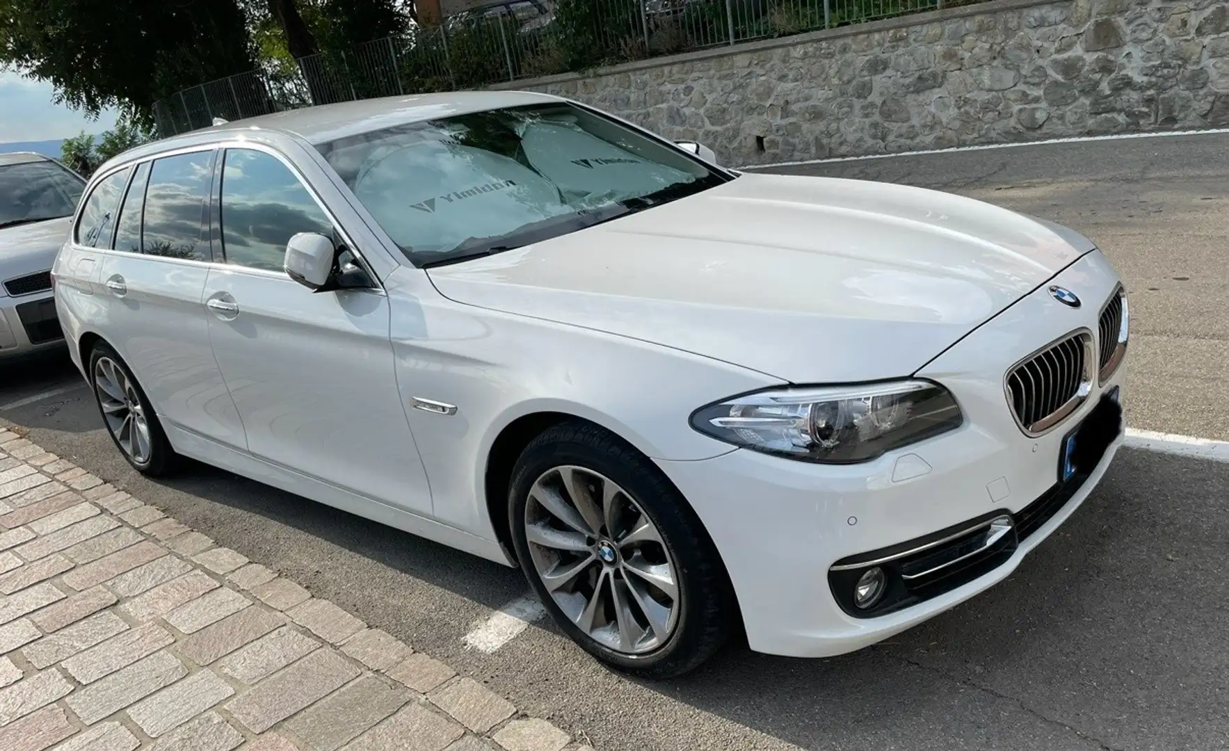 BMW 530 530d Touring xdrive Luxury auto E6 - 1