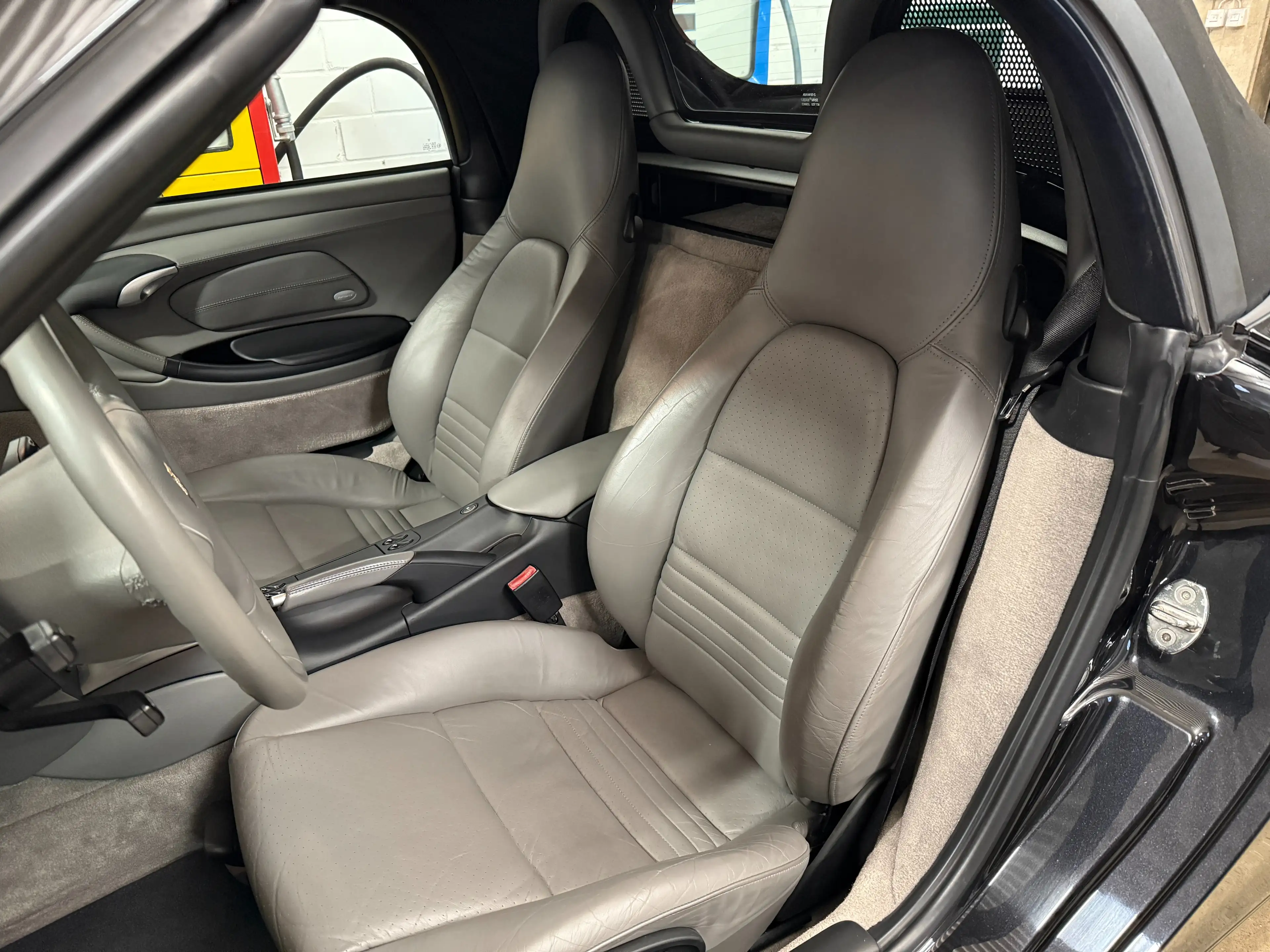 Porsche Boxster Boxster — photo 9