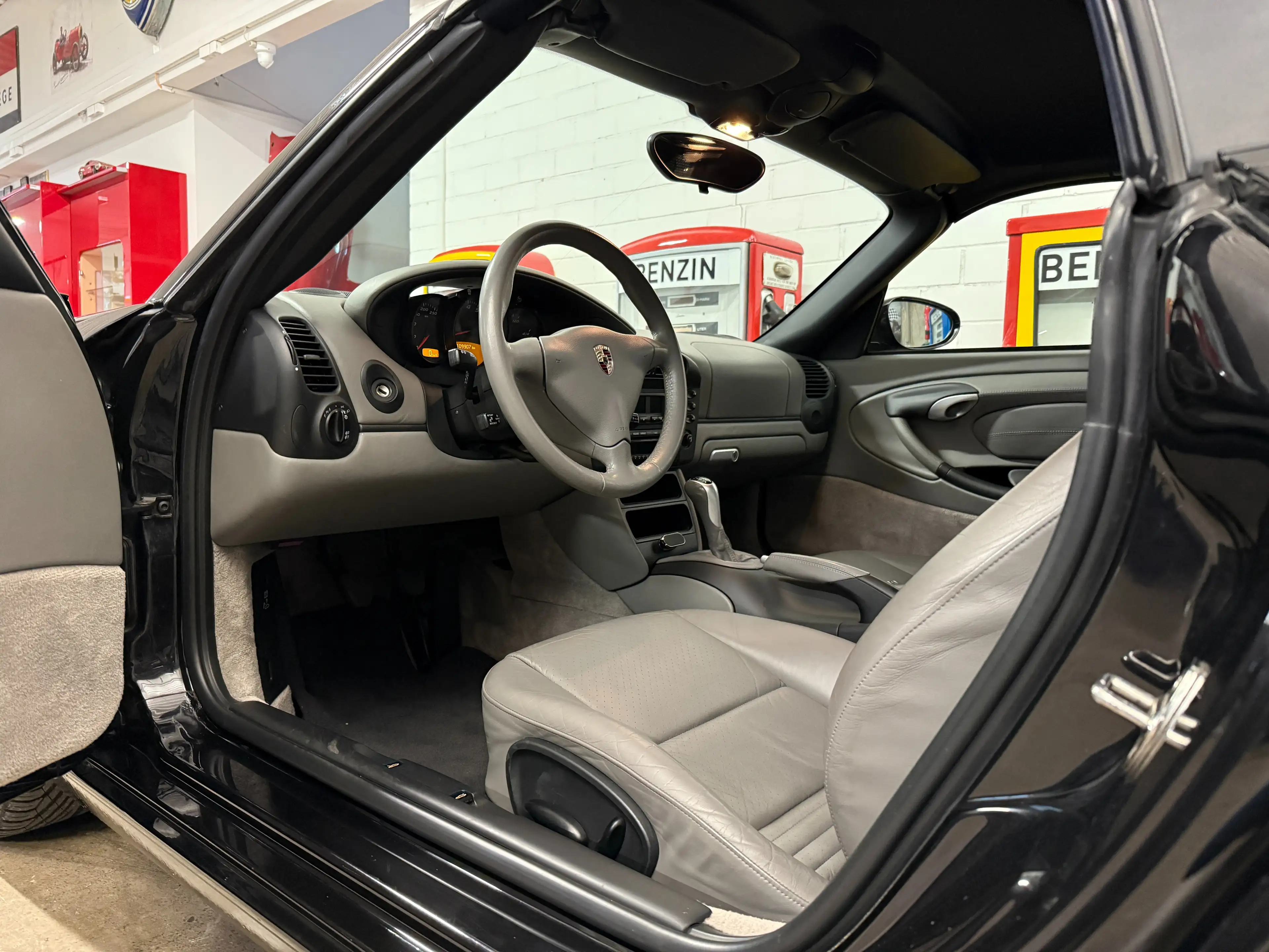 Porsche Boxster Boxster — photo 8