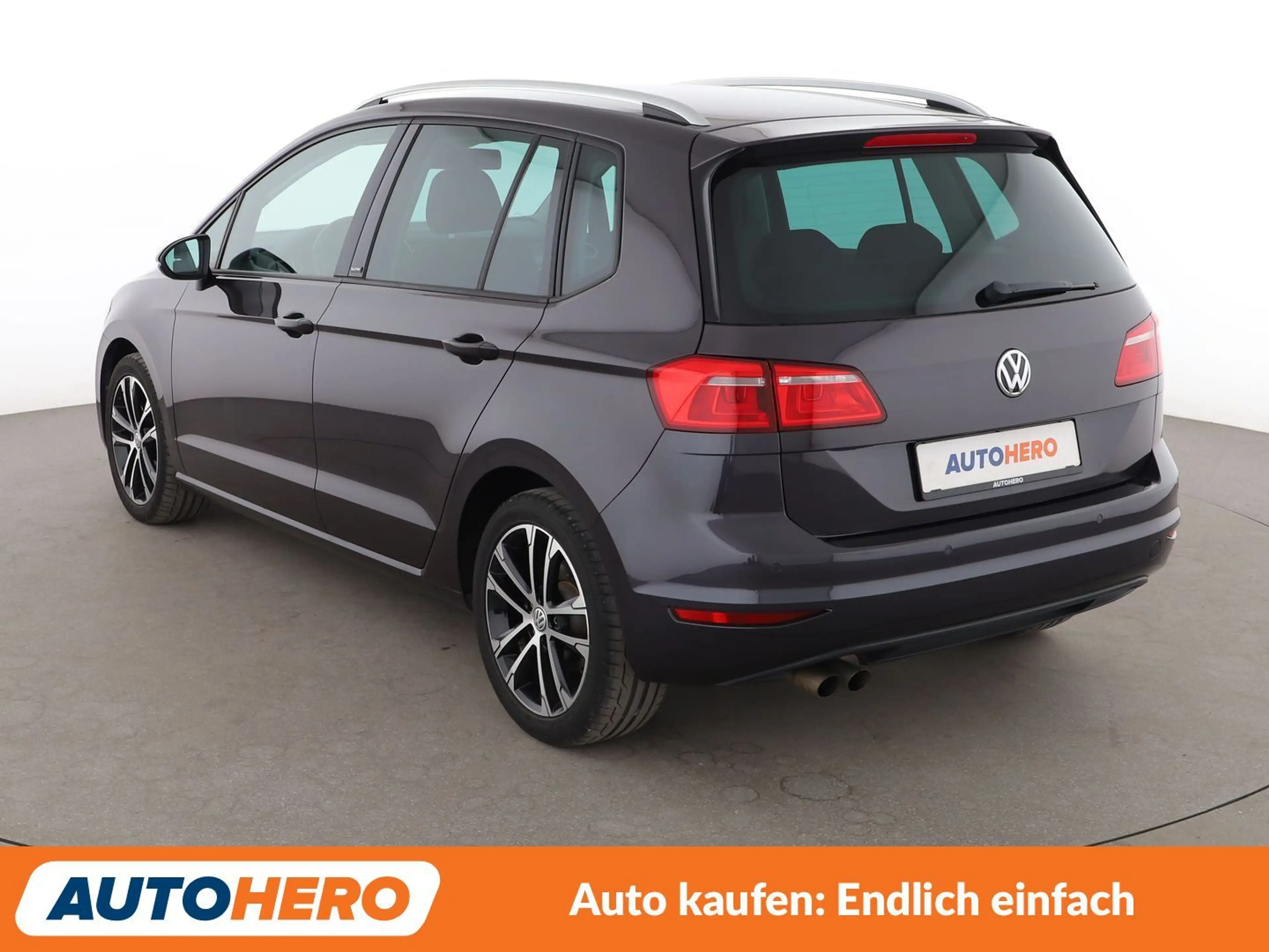 Volkswagen Golf Sportsvan 1.4 TSI Allstar BMT *BI-XENON*TEMPO*PDC*SHZ* — photo 4