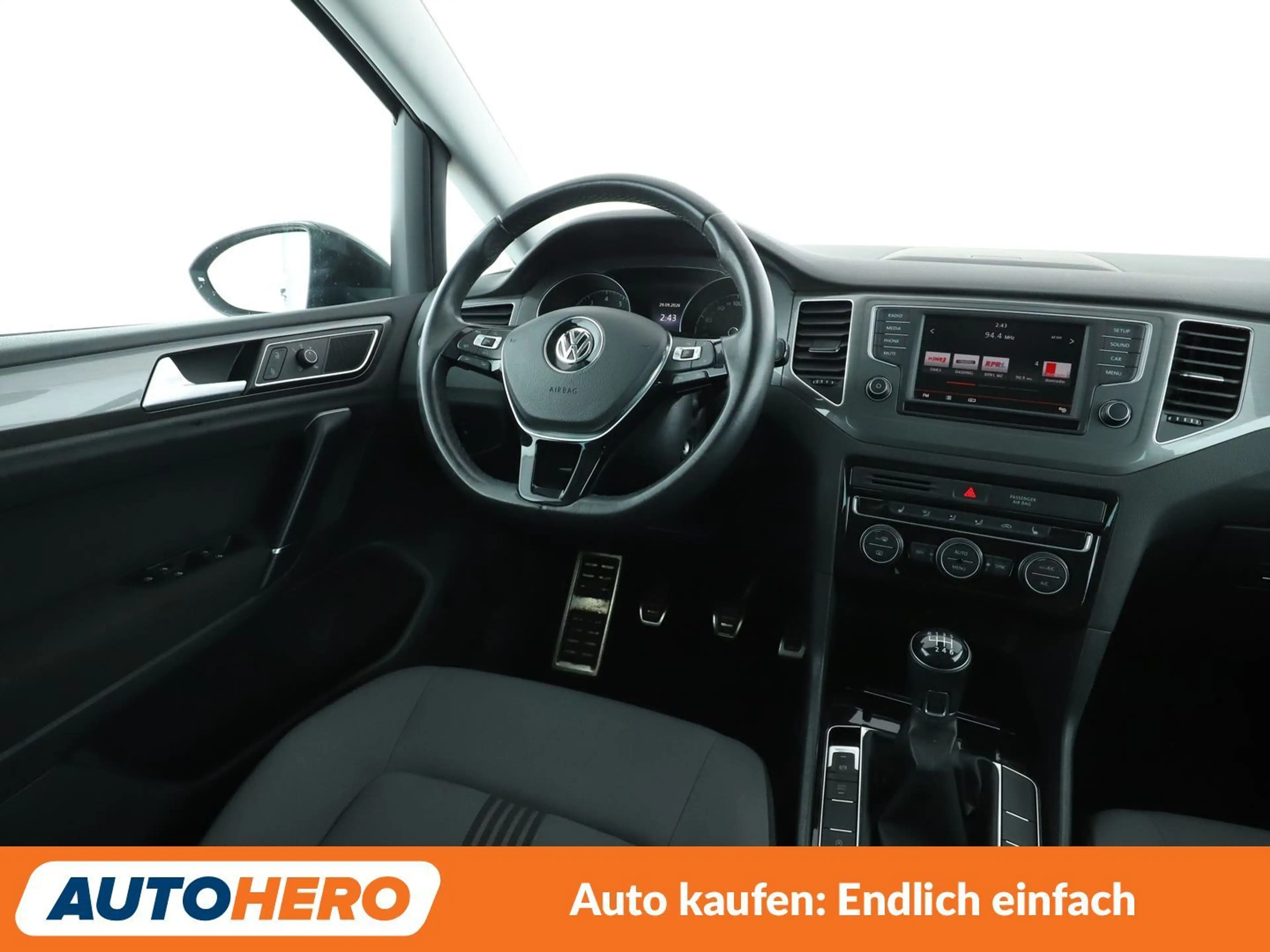 Volkswagen Golf Sportsvan 1.4 TSI Allstar BMT *BI-XENON*TEMPO*PDC*SHZ* — photo 13