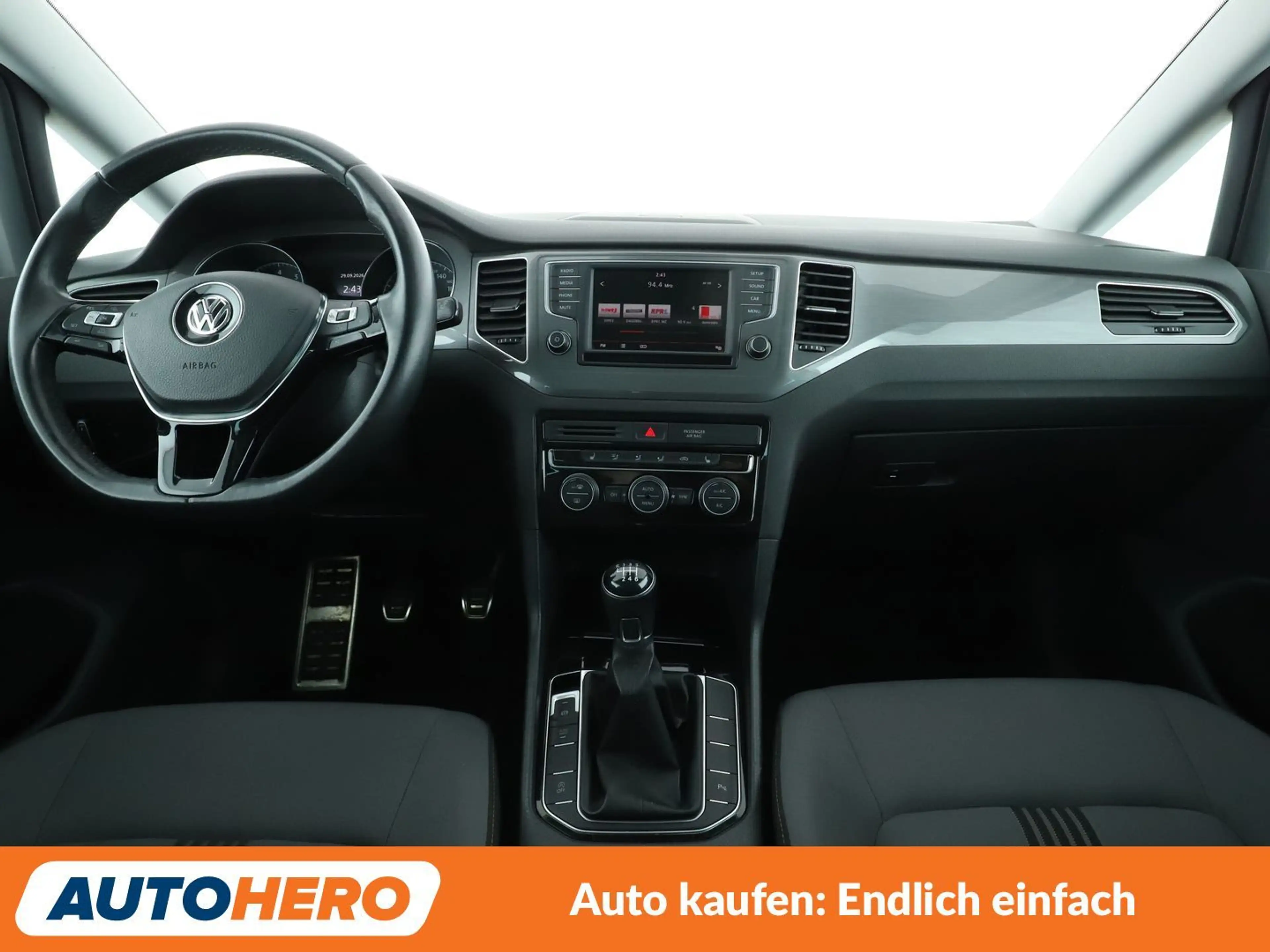 Volkswagen Golf Sportsvan 1.4 TSI Allstar BMT *BI-XENON*TEMPO*PDC*SHZ* — photo 12