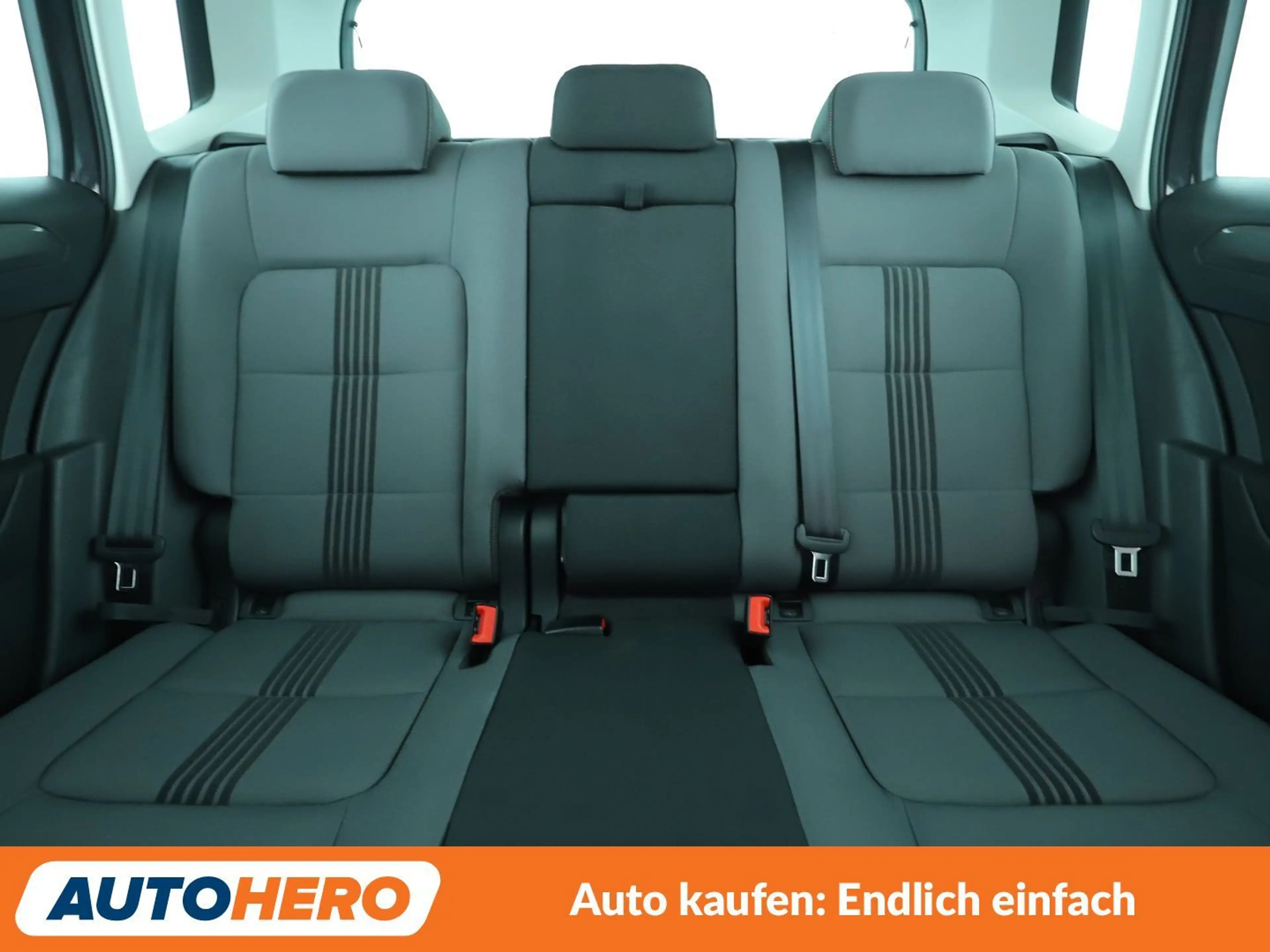 Volkswagen Golf Sportsvan 1.4 TSI Allstar BMT *BI-XENON*TEMPO*PDC*SHZ* — photo 15