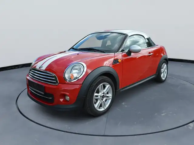 Mini Hatch view 6