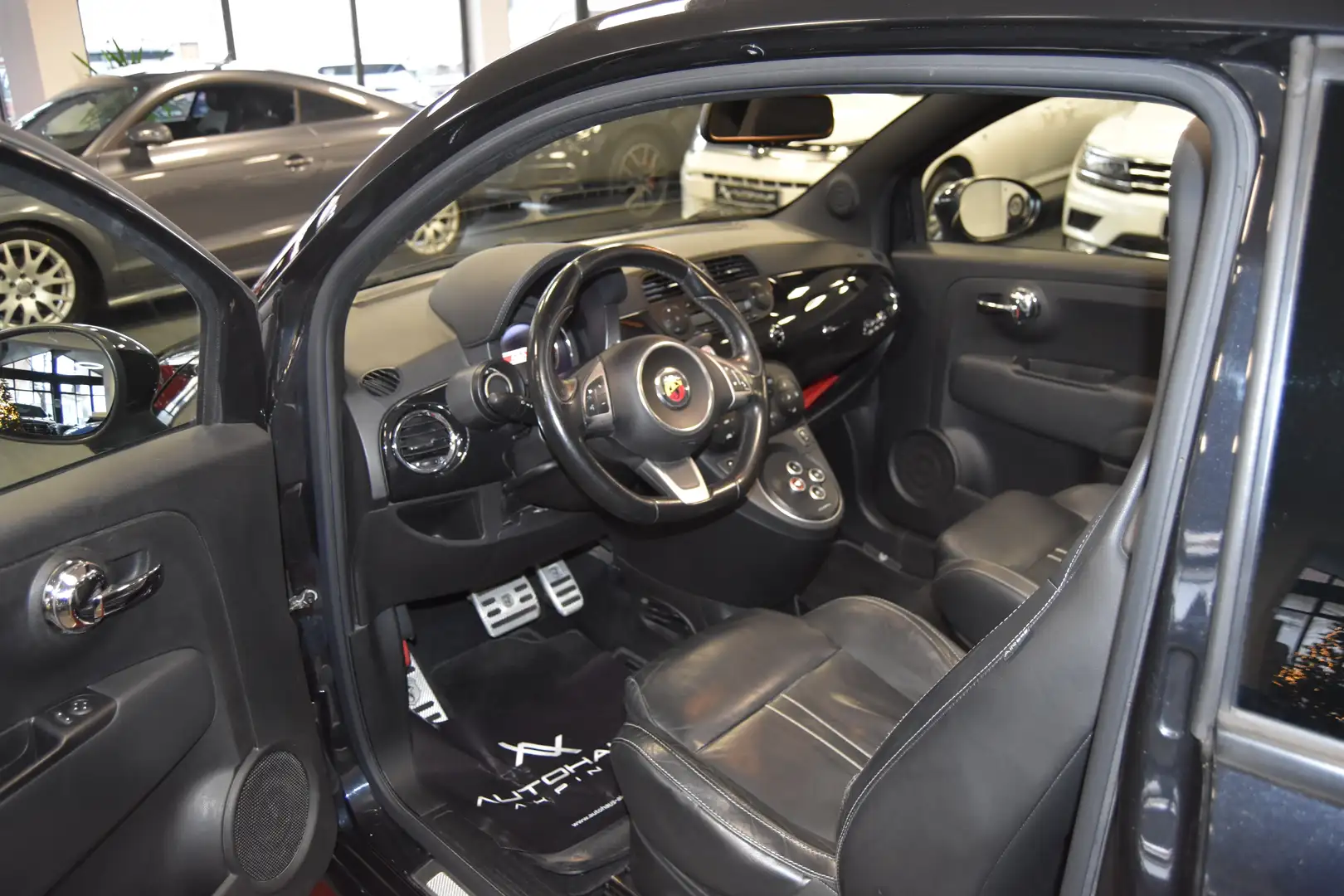 Fiat 500C Abarth 595 Turismo~1HAND~XENON~AUTOM.~SCHECKHEFT~LEDER Schwarz - 2