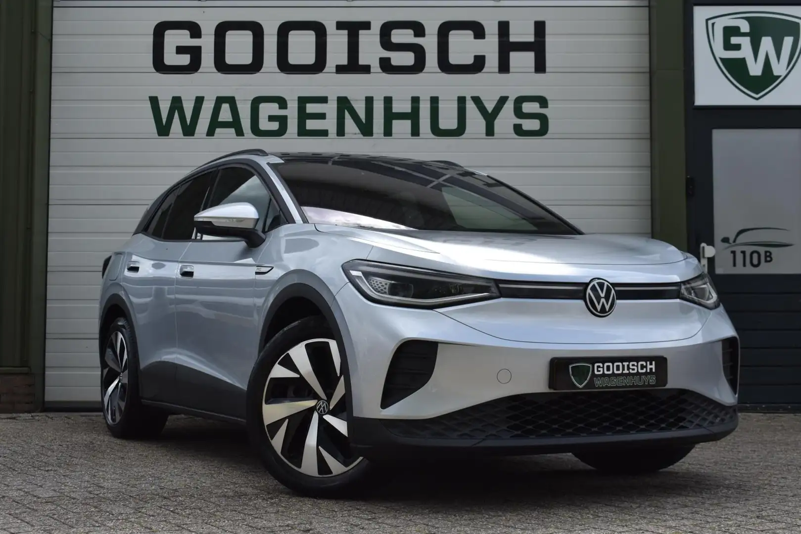 Volkswagen ID.4 Family 77 kWh | Panoramdak | Winterpakket | Carpla Grijs - 2
