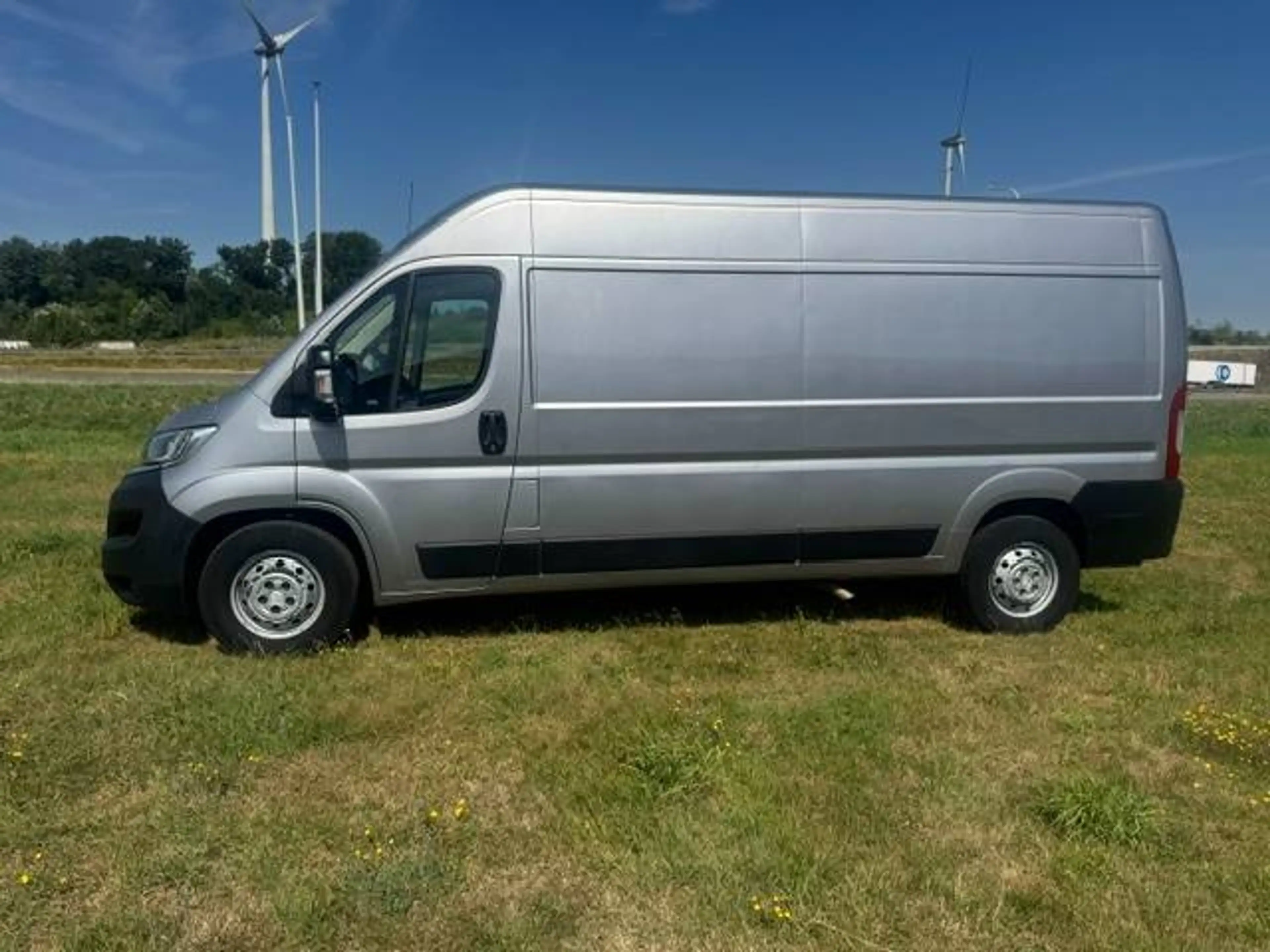 Citroen Jumper 2.2 BlueHDi — photo 2