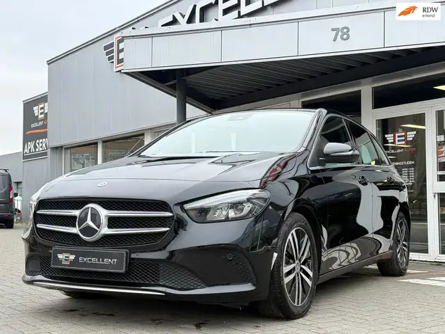 Mercedes-Benz B 200 Business Line