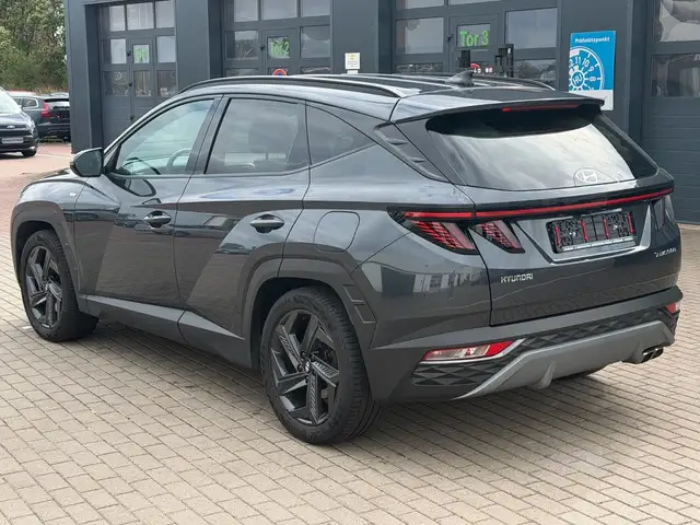 Hyundai Tucson view 4