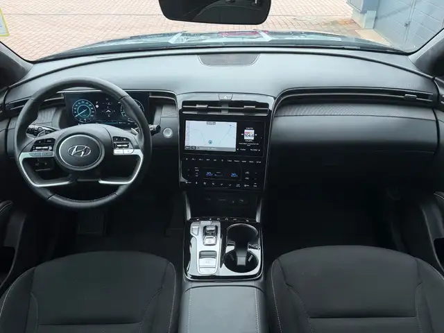 Hyundai Tucson view 18