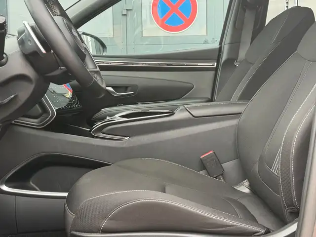 Hyundai Tucson view 16