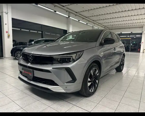 Opel Grandland 1.2 Turbo 12V 130 CV Business Elegance