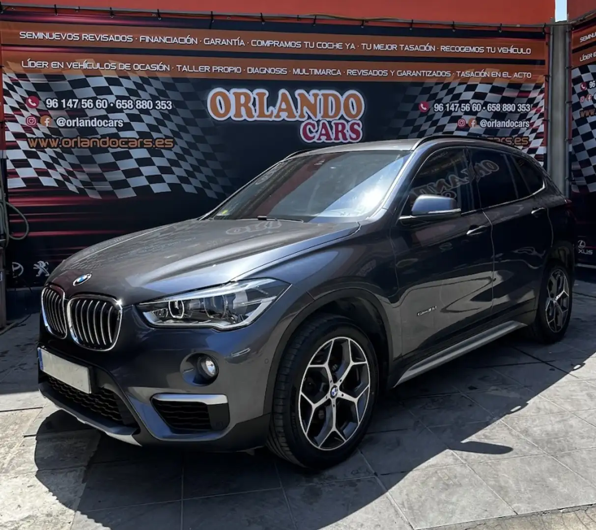 BMW X1 Todoterreno Automático de 5 Puertas Grau - 1
