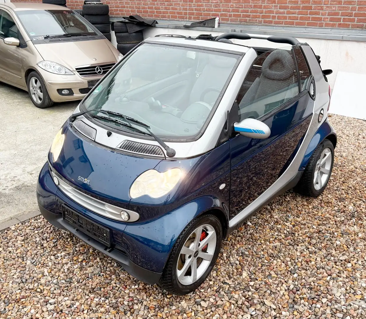 smart forTwo Smart Cabriolet Automatik Klima Sitzheiz Bleu - 1