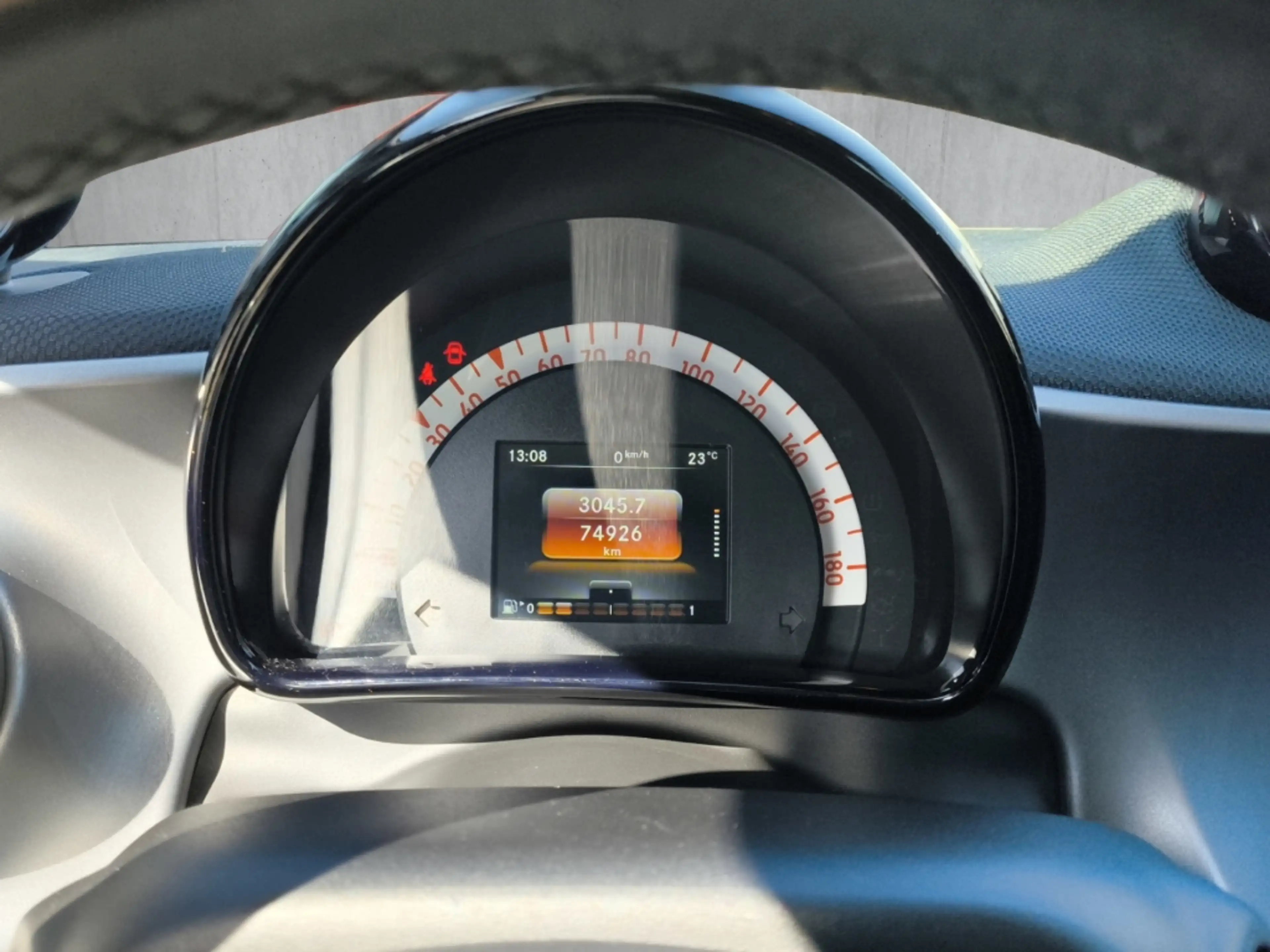 smart forFour Passion PANO ALM-EDITION KlimaA  SHZ Ambientebeleu — photo 15