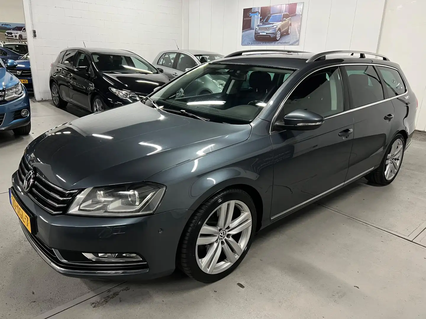 Volkswagen Passat Variant 1.4 TSI Comfort Executive Line Grijs - 2